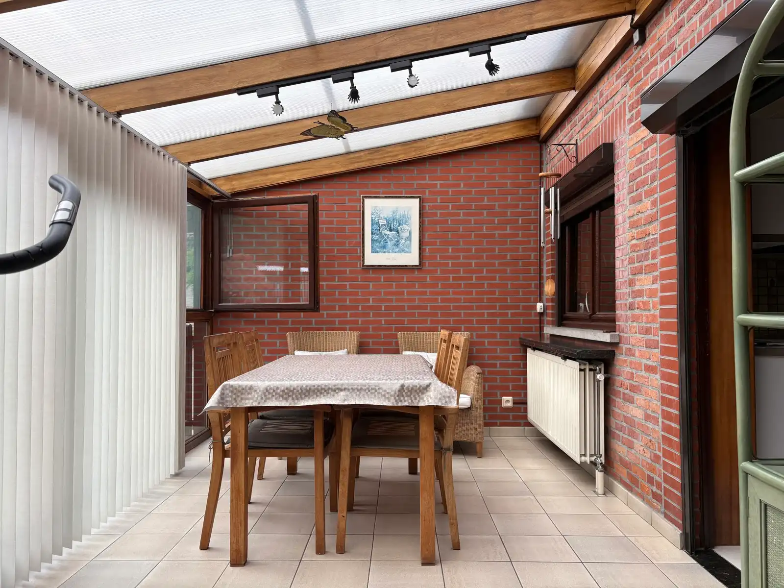 Charmante te renoveren woning foto 10