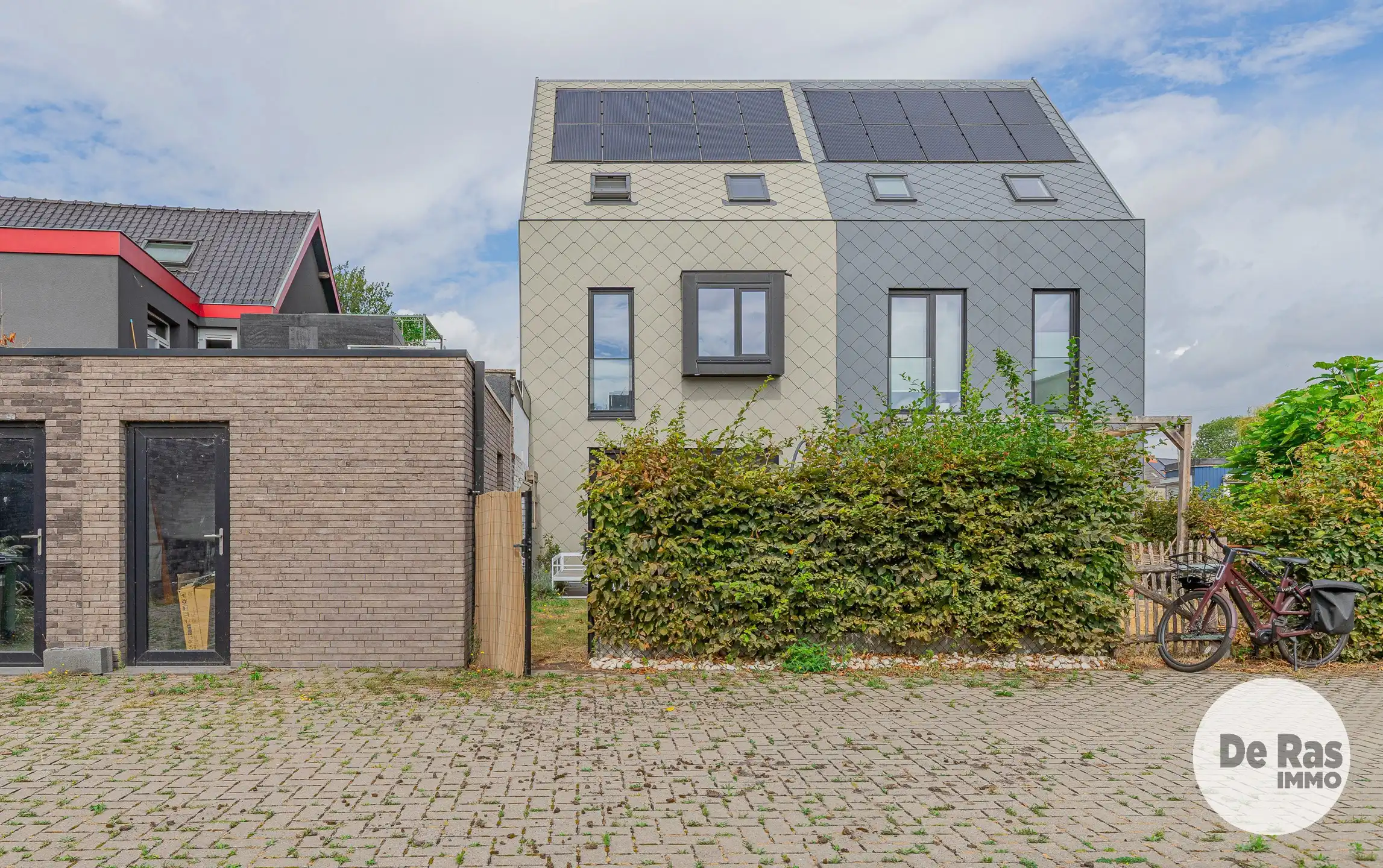 GENT - Recente woning met 3 slpks, berging en staanplaats foto 18