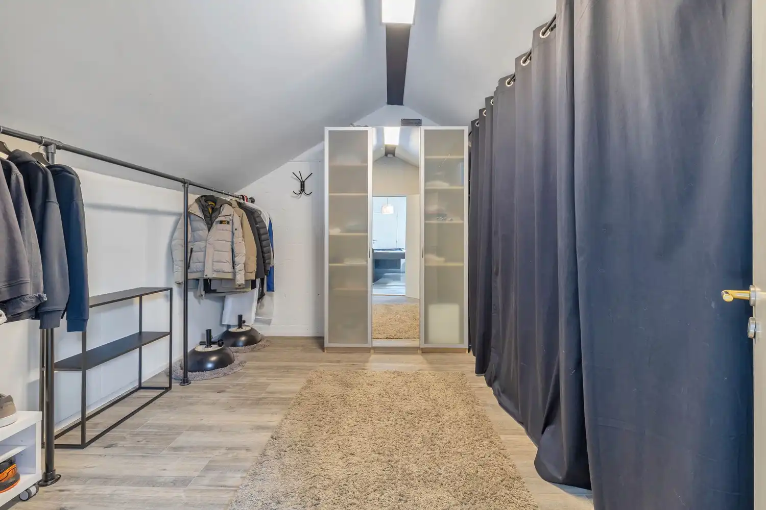 Uitzonderlijke, instapklare woning in Gellik waar stijlvol gelijkvloers wonen en hedendaags comfort samenkomen tot een uniek geheel! foto 41