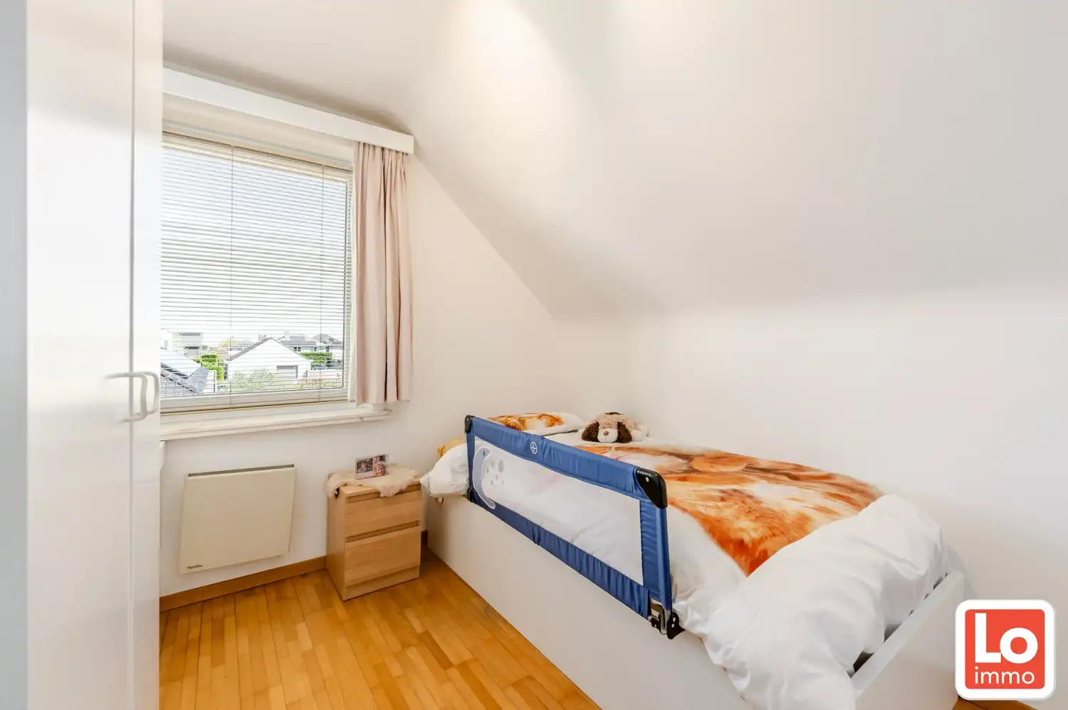 Prachtige instapklare villa met 4 slpks en zwembad op een rustige ligging foto 12