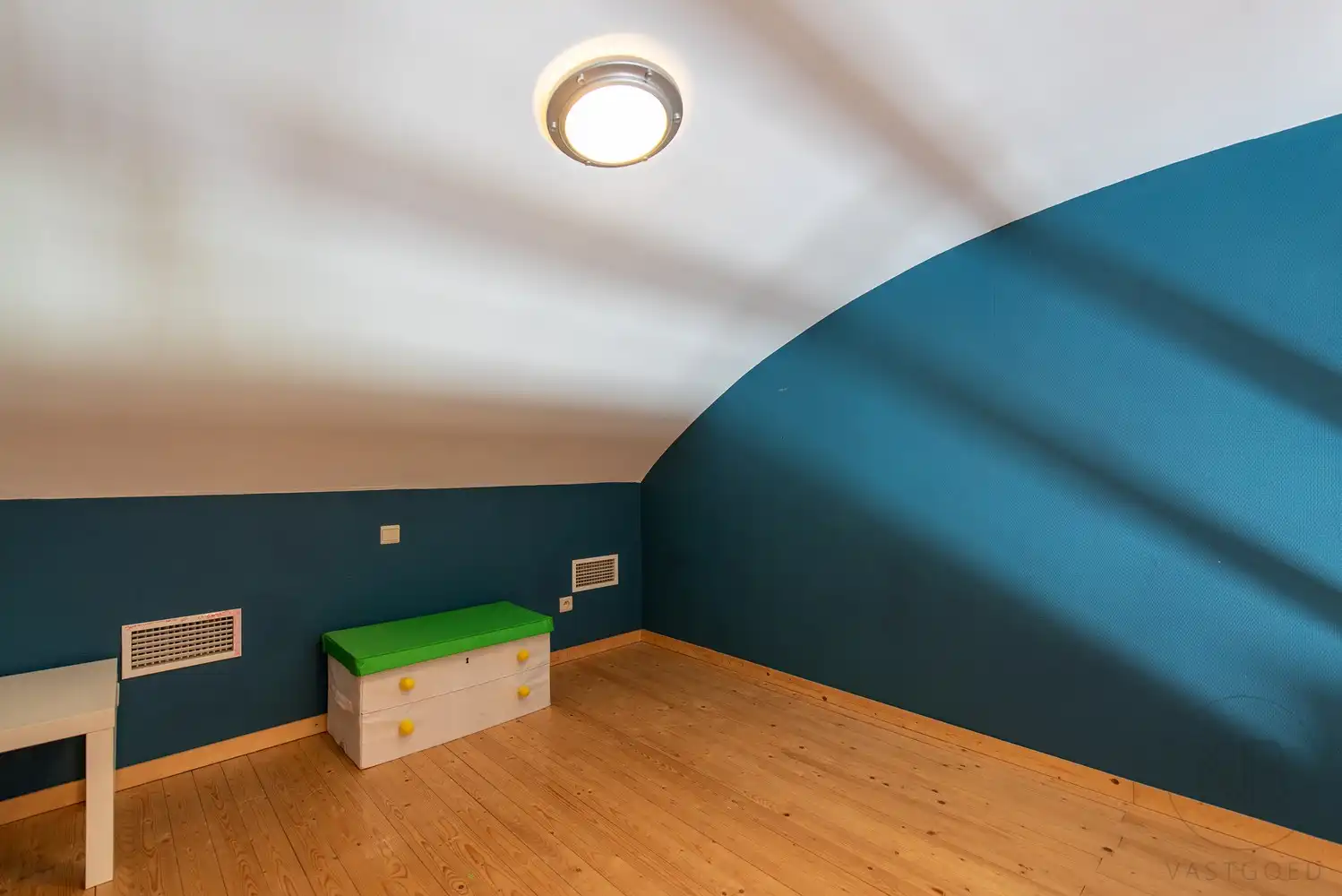 Moderne villa  met zwembad op toplocatie in Genk - instapklaar en future-proof foto 38