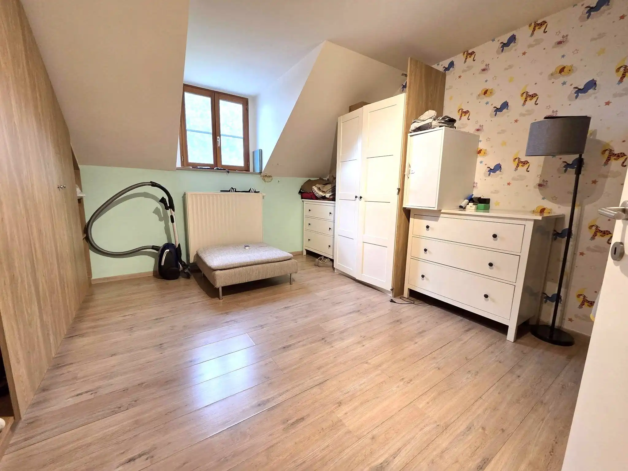 Woning met ruime garage. foto 13