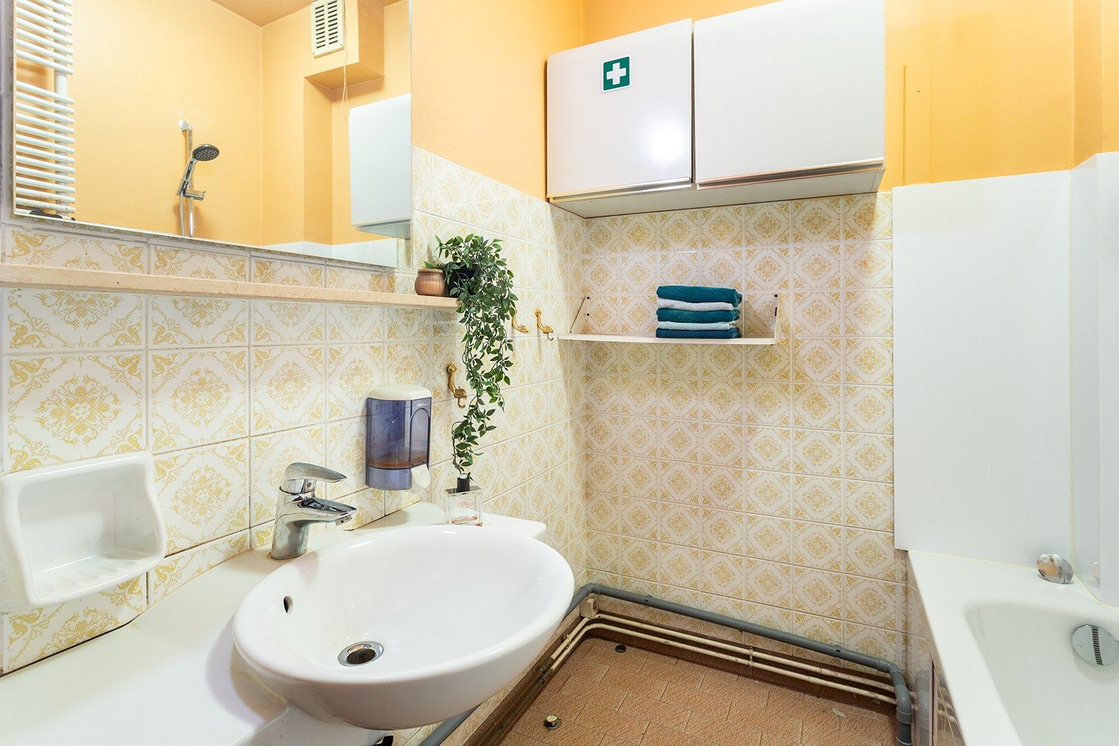 Gezellig appartement met retro charme en opfrismogelijkheden foto 12