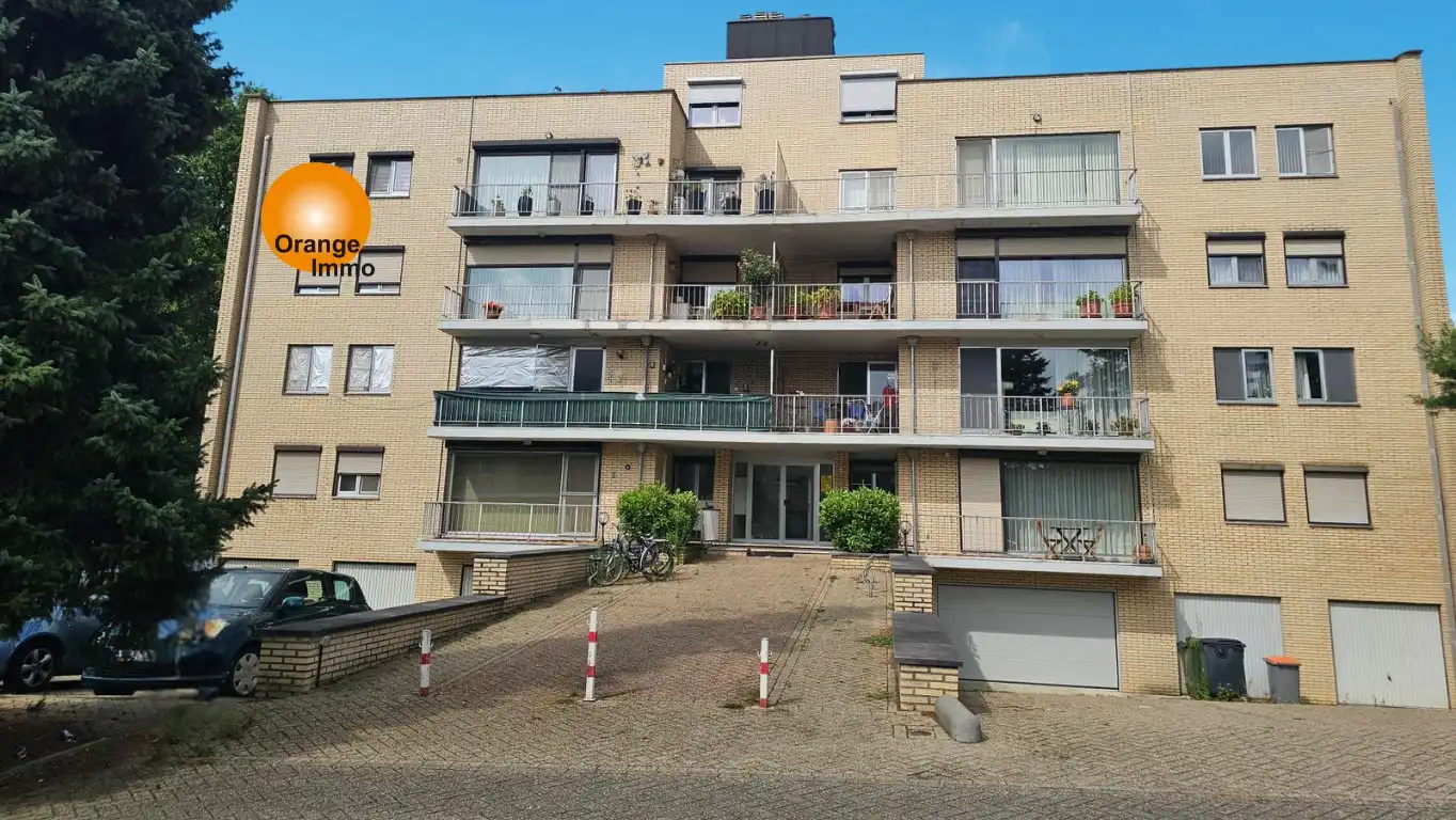 Appartement te koop foto {{pictureIndex}}