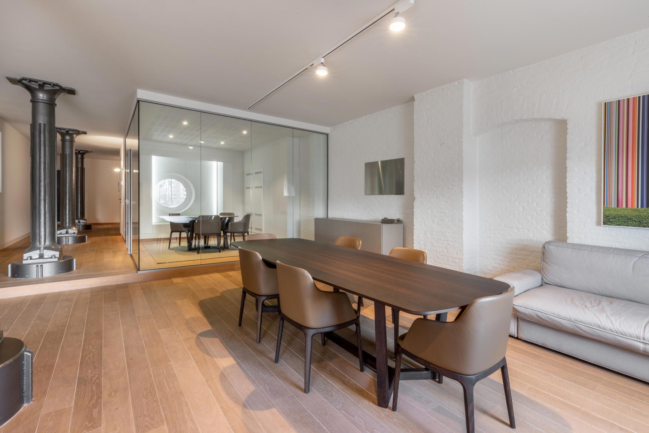 Loft met zicht op het MAS te huur foto 13