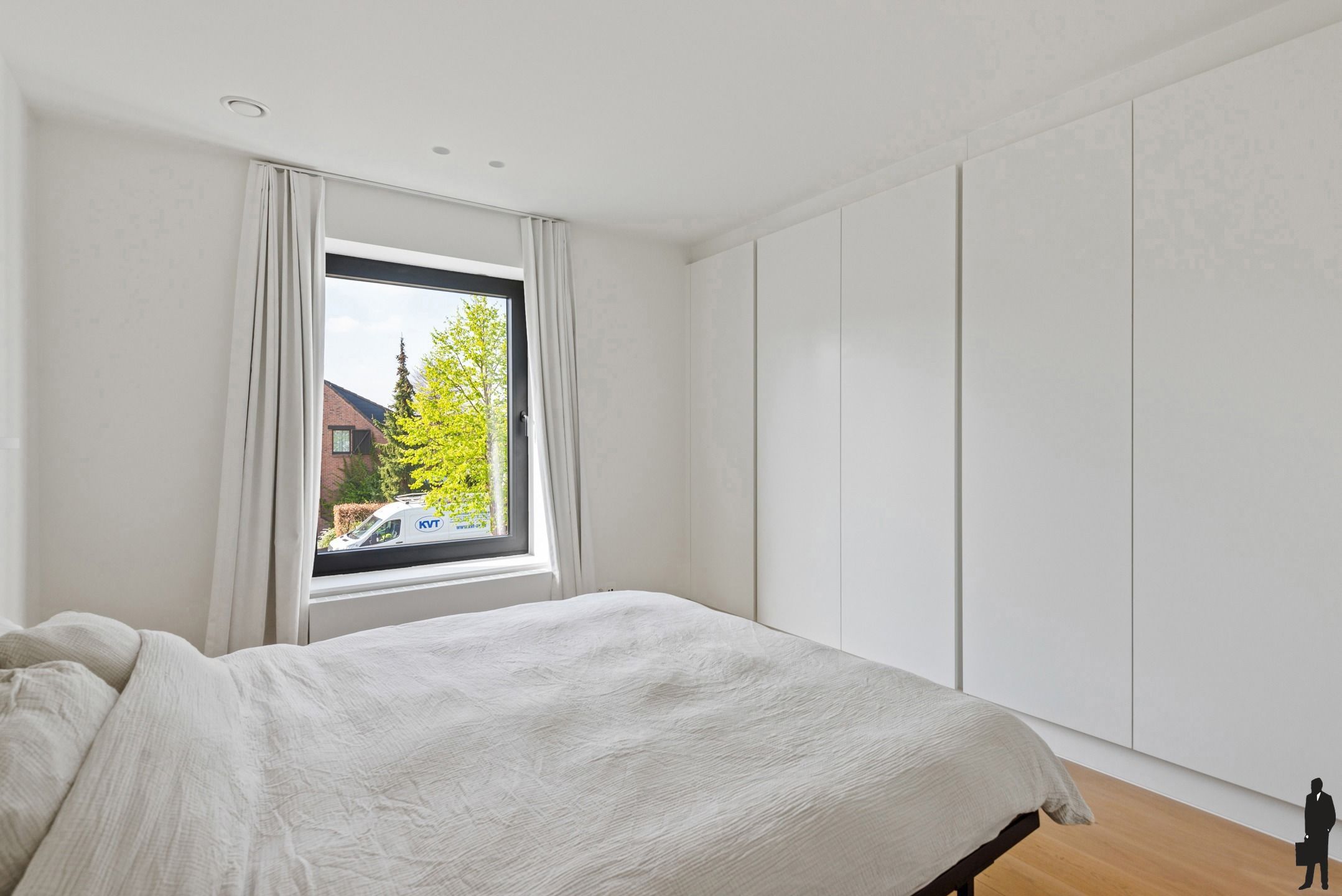 Energiezuinige woning met 4 slpks, 3 badkamers en ZW tuin foto 22