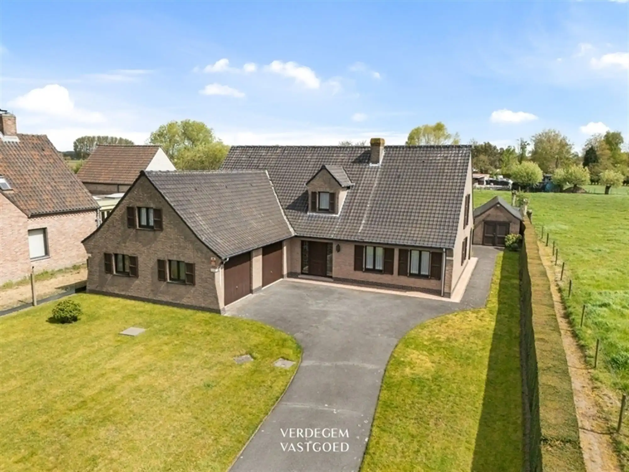 Karaktervolle villawoning op uitzonderlijk perceel van 6.639m² foto 26