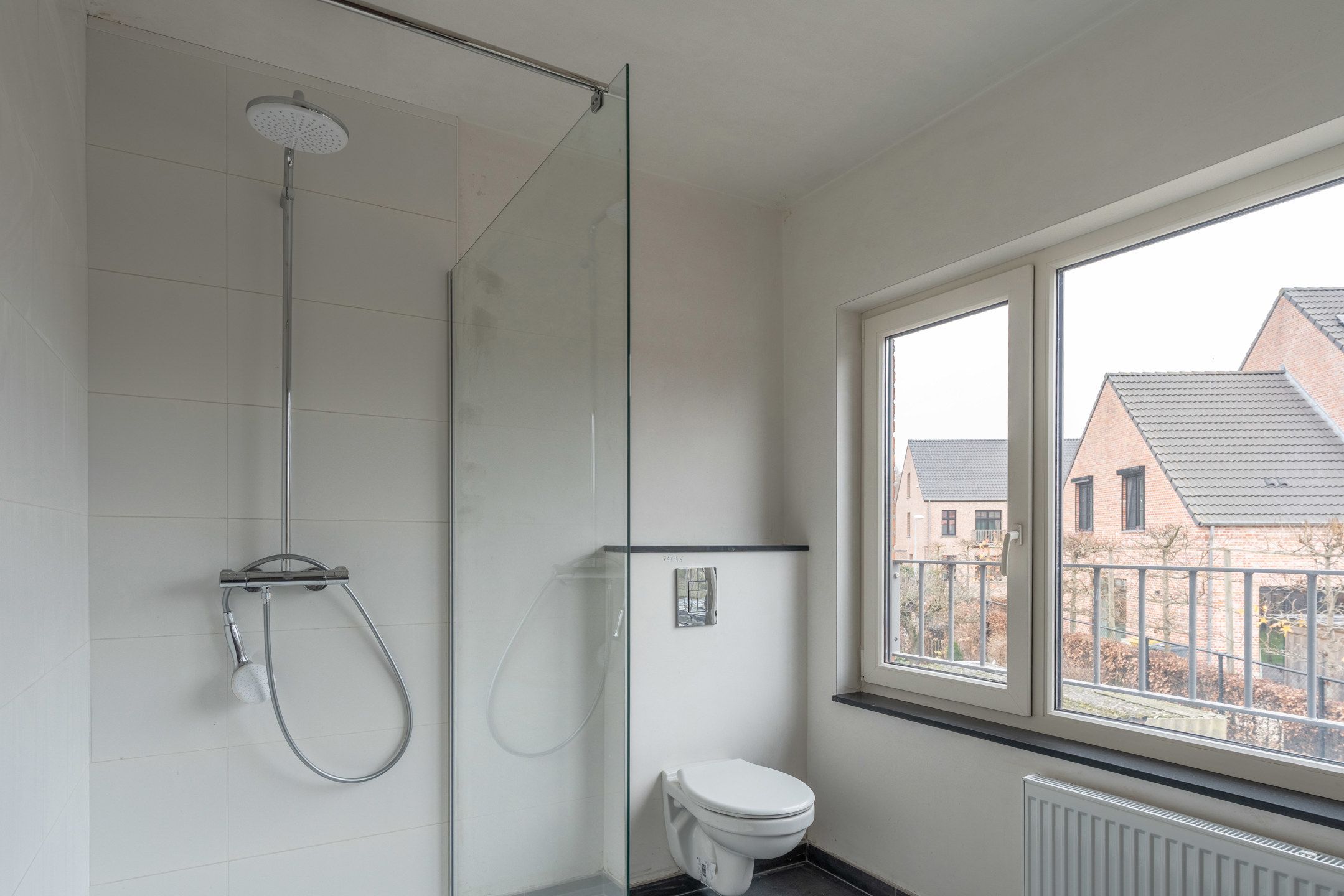 Duplex app (197m²) met 4 slaapkamers vlakbij centrum Beerse. foto 5