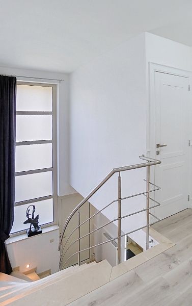 Zeer rustig gelegen villa van 330m² op 8a45ca met prachtige zuidgerichte tuin foto 22