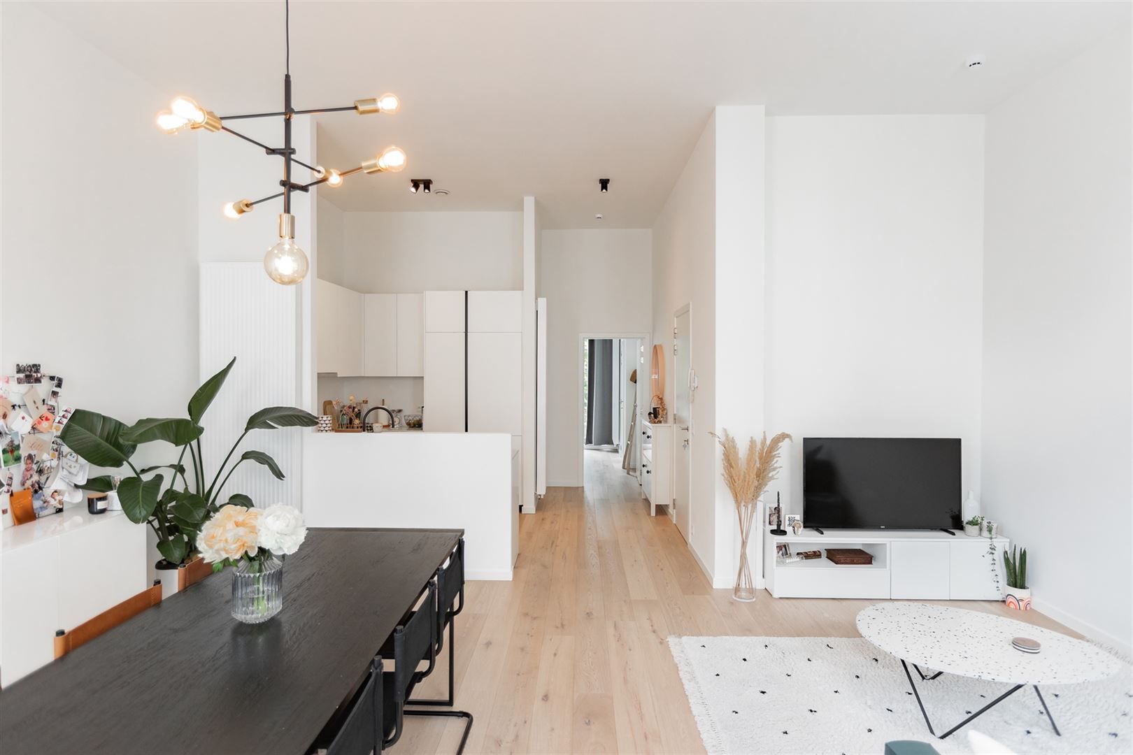 Centraal gelegen 1 slaapkamer appartement in authentiek jasje foto 8