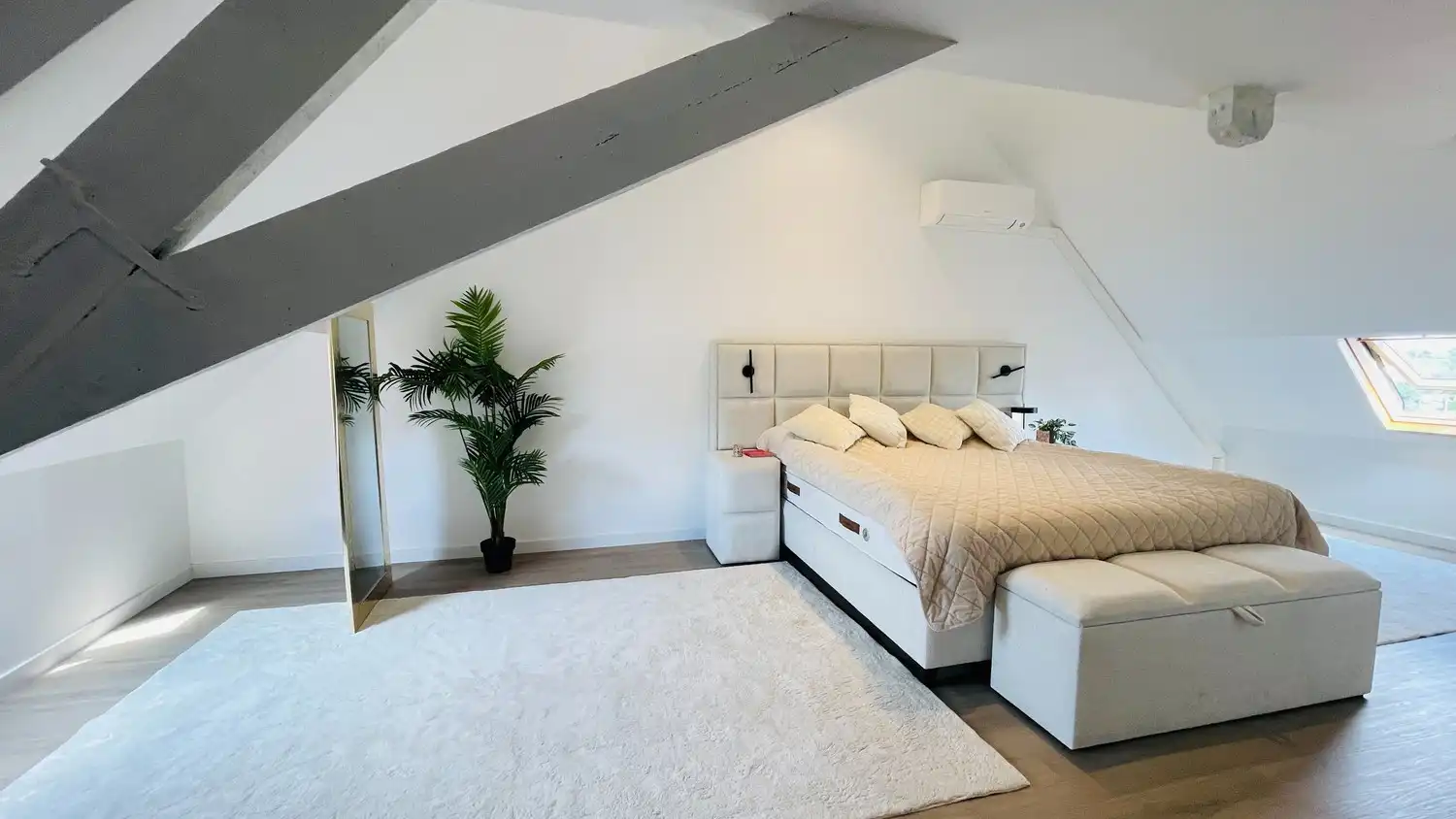 Gerenoveerde woning met 4 slaapkamers en praktijkruimte foto 16