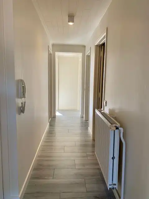 Centraal gelegen, instapklaar appartement te Aalst foto 5