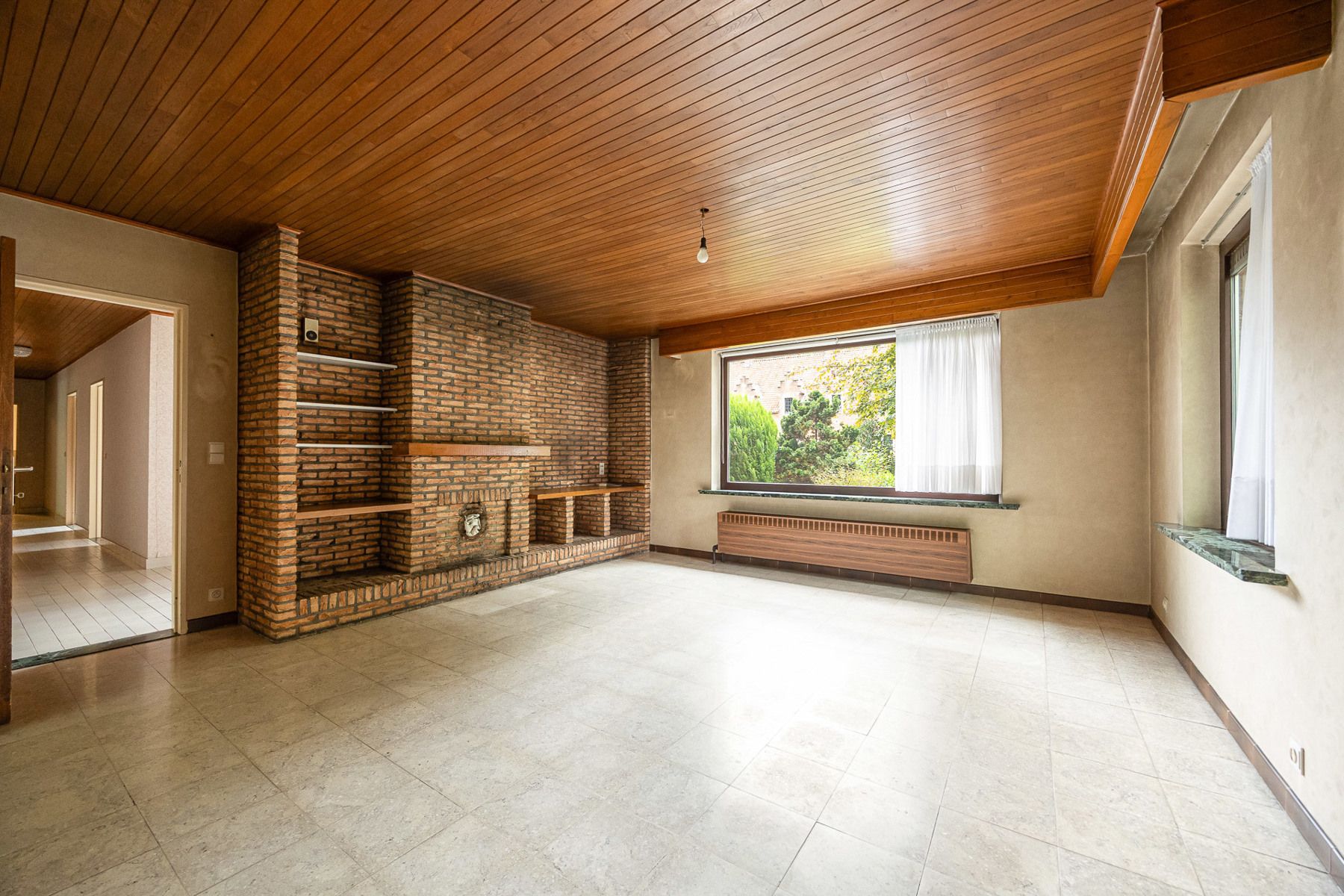 Laagbouwvilla op residentieel perceel van ca. 1.783 m². foto 7