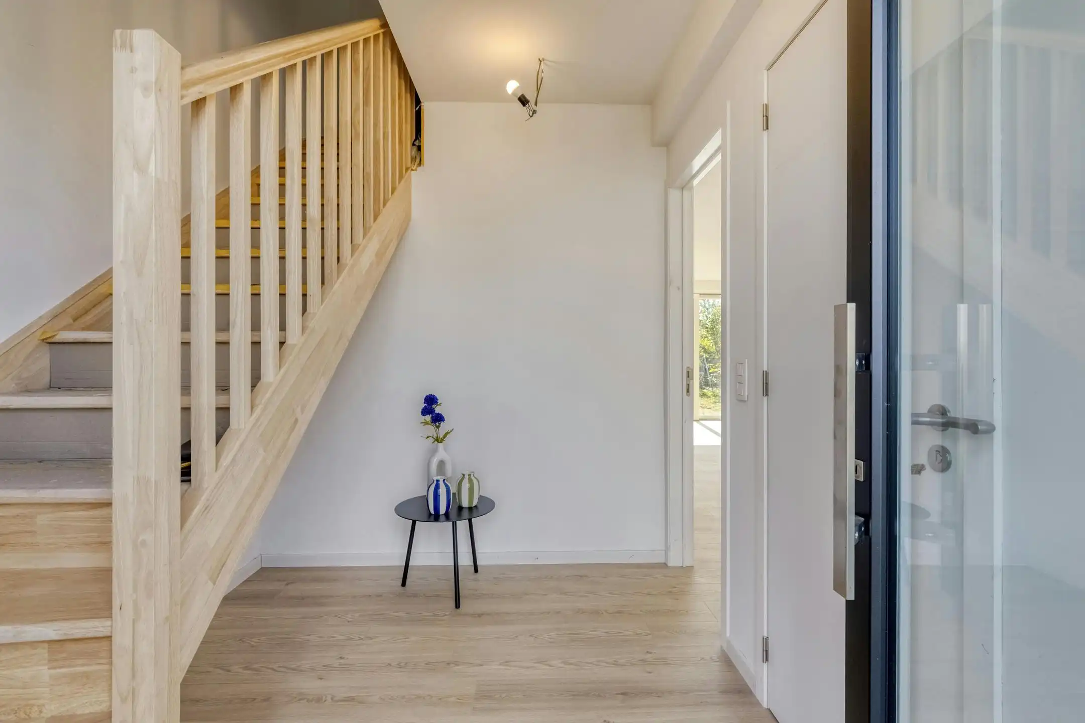 Nieuwbouwwoning met  3 slaapkamers te koop in Zwijnaarde foto 6