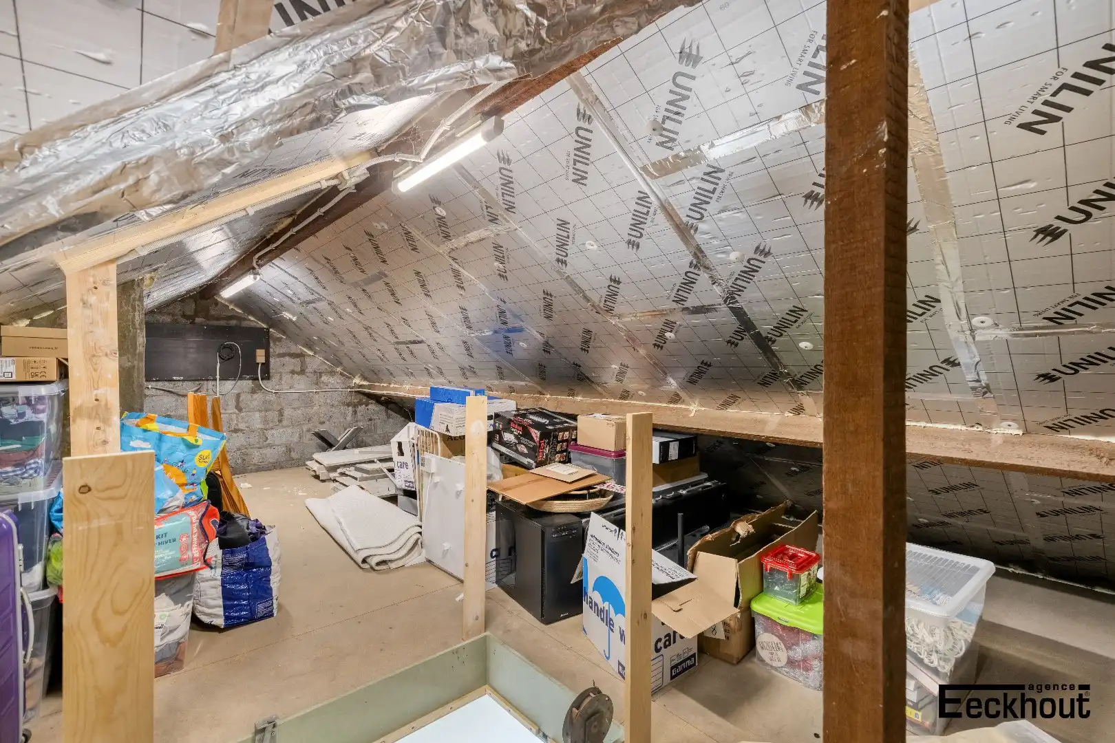 Landelijke woning met garage in Diksmuide, 3 slaapkamers, gerenoveerd in 2023, met 206m² bewoonbare oppervlakte foto 23