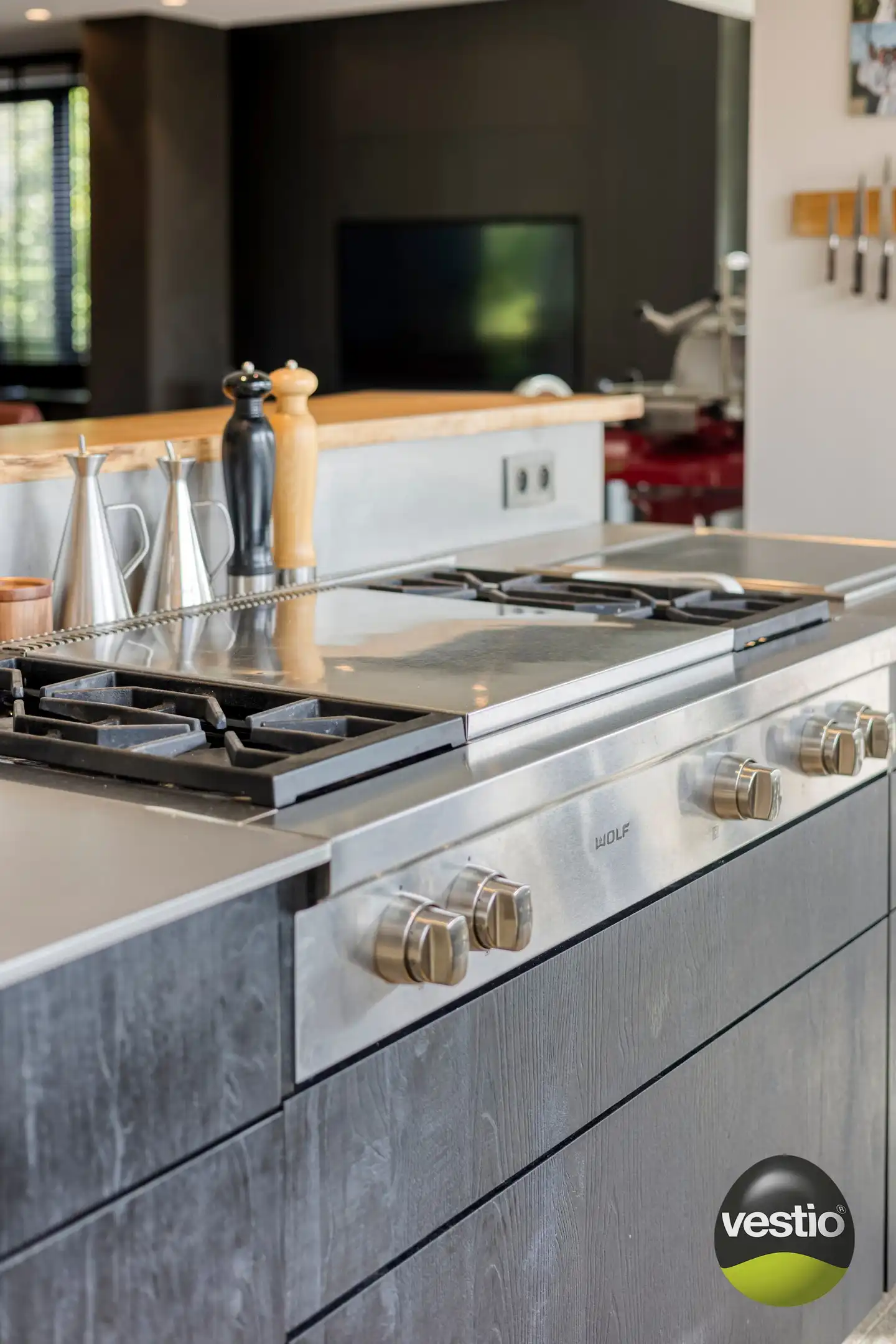 Moderne villa in de gegeerde Mombeekdreef – luxe, licht en rust op een toplocatie in Hasselt foto 11