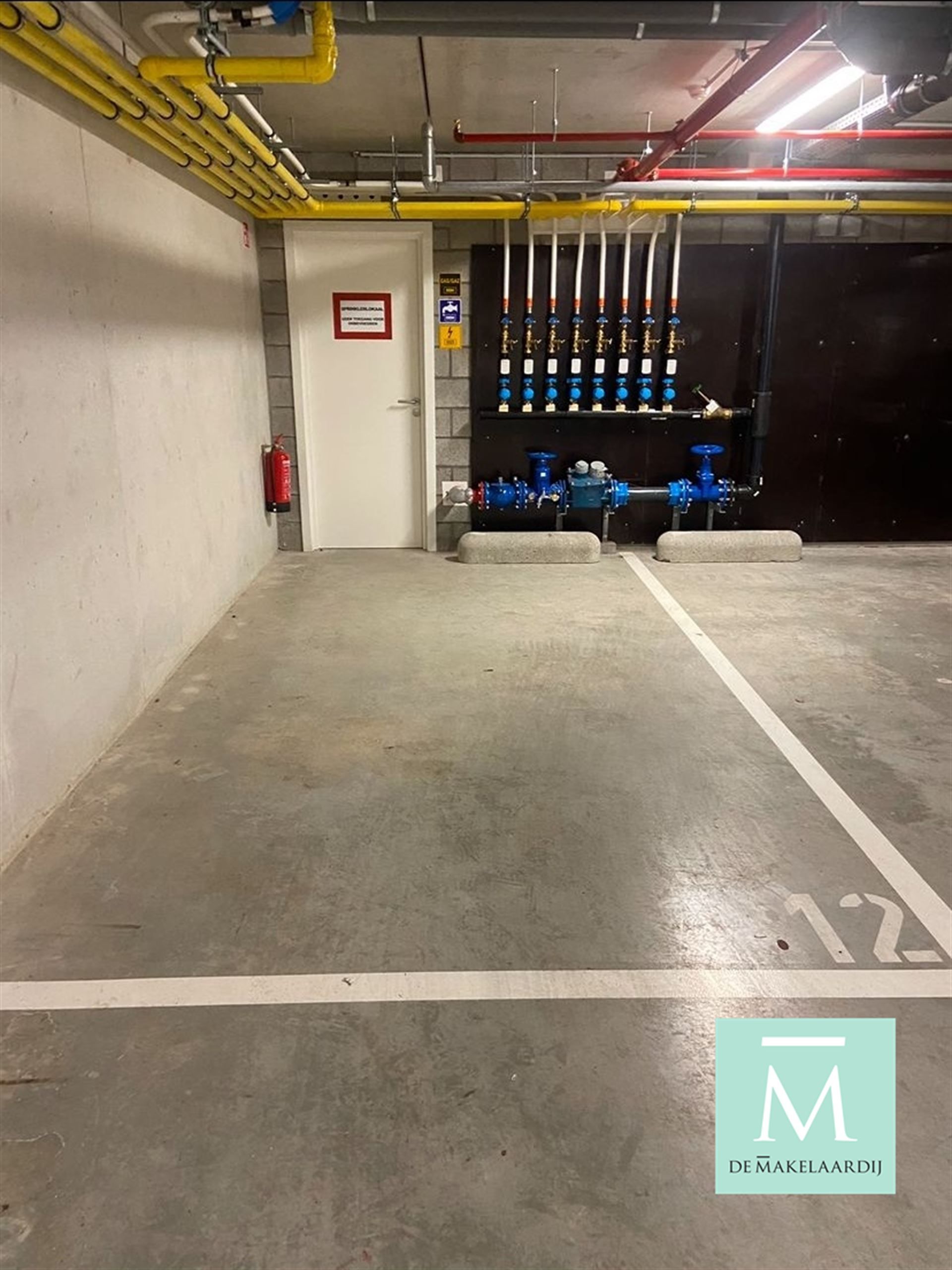 Ondergrondse staanplaatsen nabij het centrum van Elzestraat, Sint-Katelijne-Waver foto 2