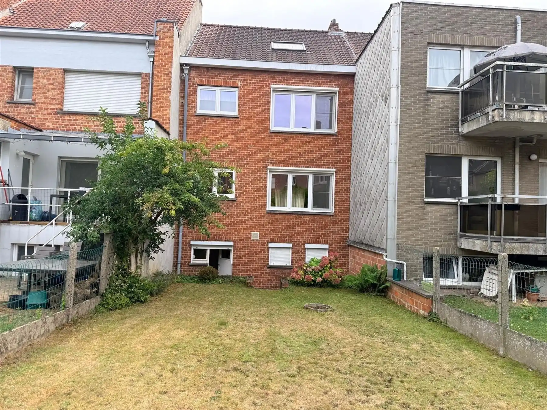 ENERGIEZUINIGE RIJWONING MET TUIN EN GARAGE  foto 14