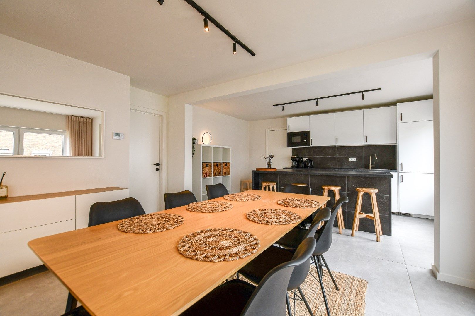 Stijlvol wonen aan zee – energiezuinige woning op topligging in Wenduine foto 11