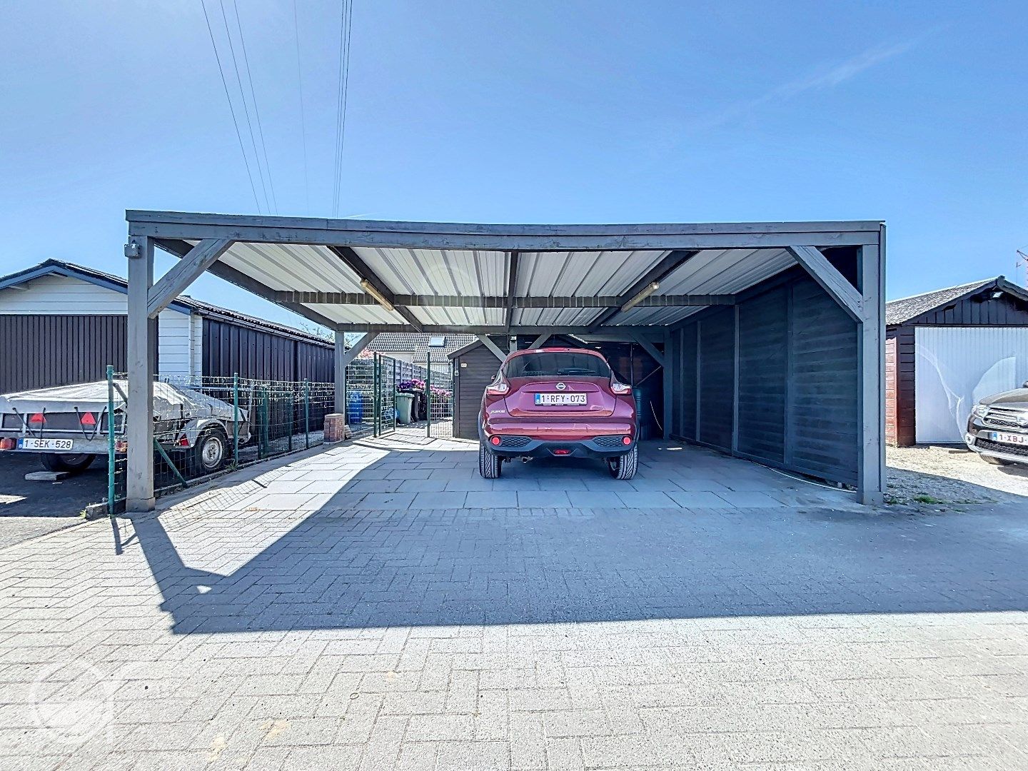 Instapklare rijwoning met tuin en 2 parkeerplaatsen  foto 13