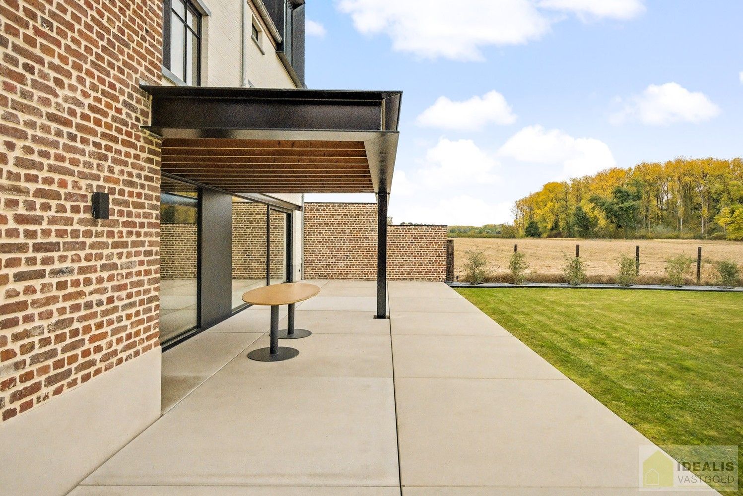 IDEALIS VASTGOED - EEN BIJZONDER HUIS, EEN BIJZONDERE LOCATIE, EEN UNIEKE KANS OM TE WONEN IN EEN AUTHENTIEK LANDHUIS MET EEN PRACHTIGE INRICHTING EN EEN HOOGWAARDDIGE AFWERKINGSGRAAD! foto 34