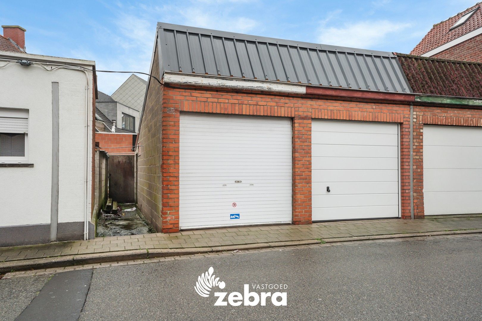 Te renoveren stadswoning met aparte garage in centrum Tielt. foto 19