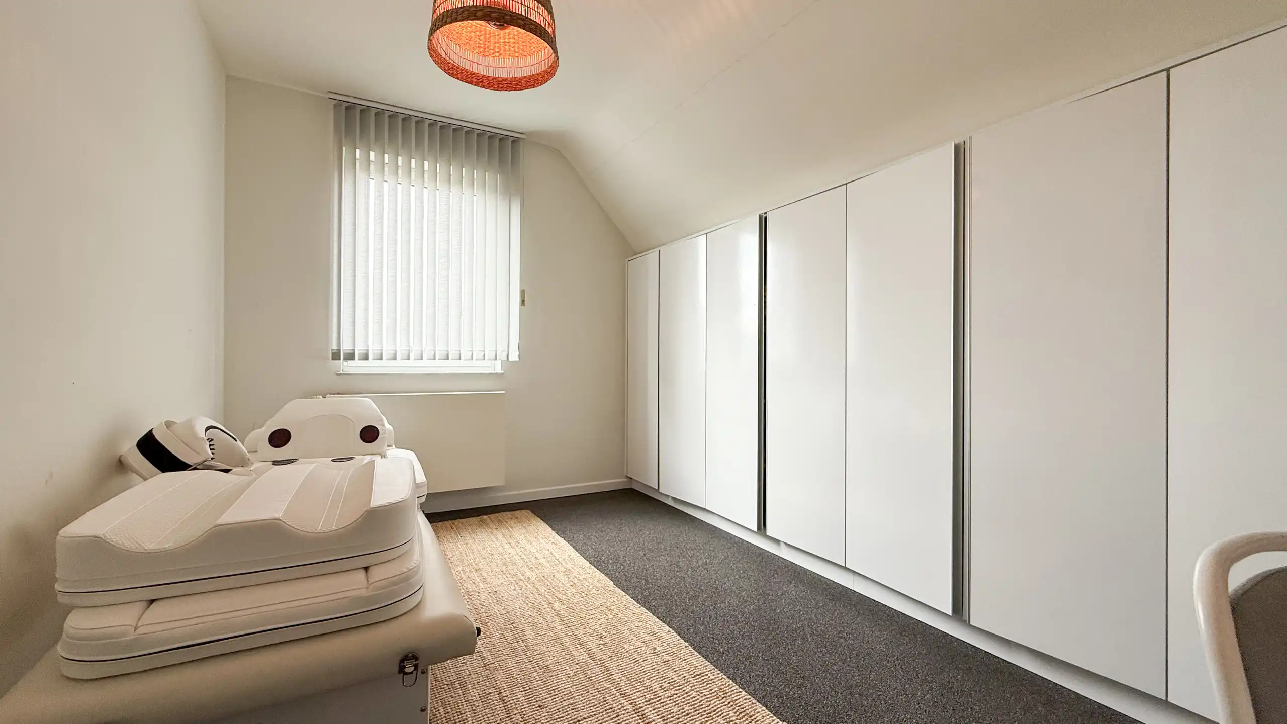 Ruim energiezuinig duplex appartement met 3 slaapkamers! foto 28