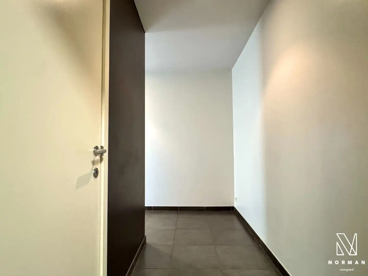 Energiezuinig 2-slaapkamer appartement inclusief staanplaats te koop in Kuurne naast de Groene Long foto 6