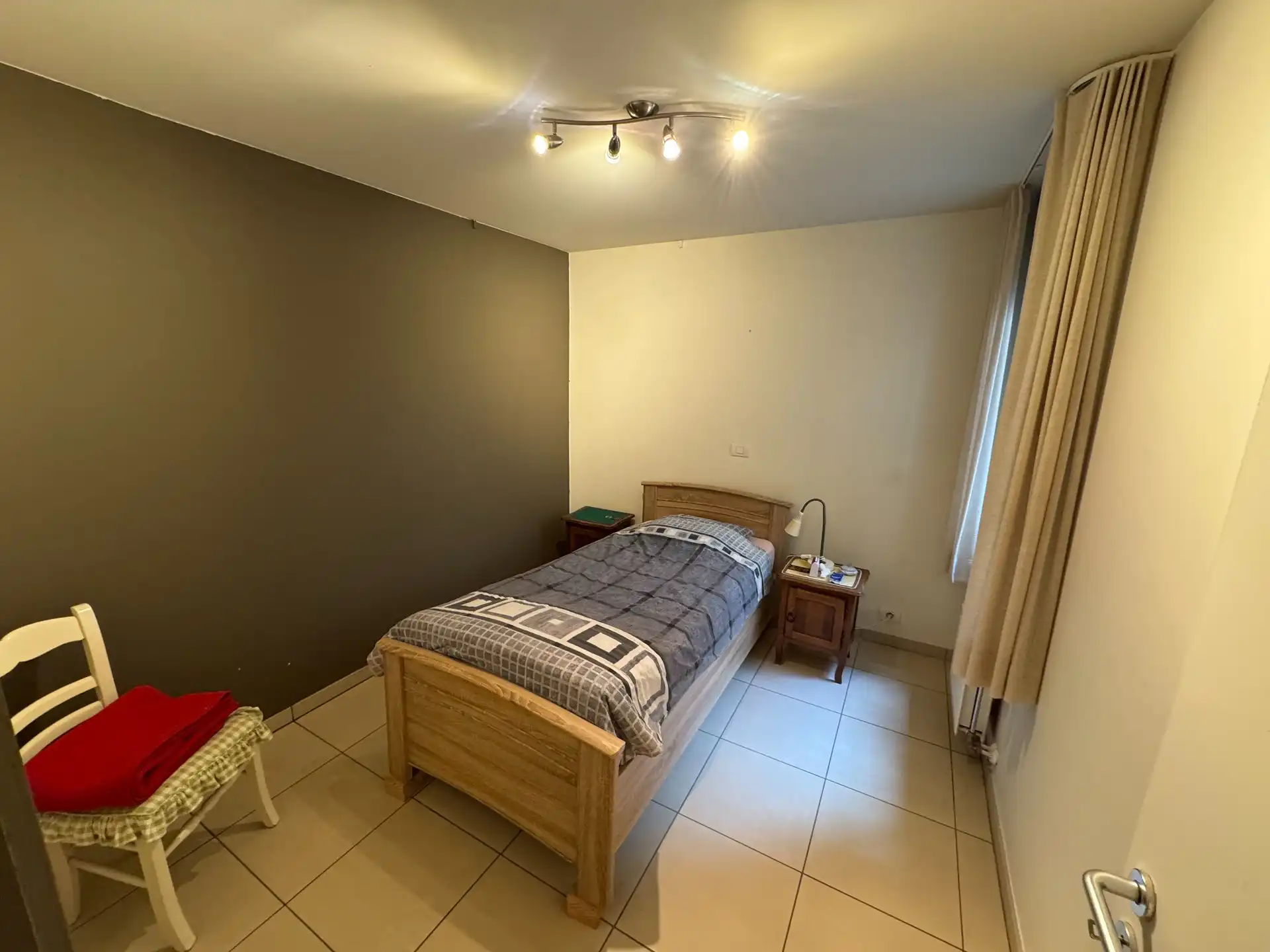 Appartement met 2 slaapkamers op toplocatie in De Haan centrum. foto 6
