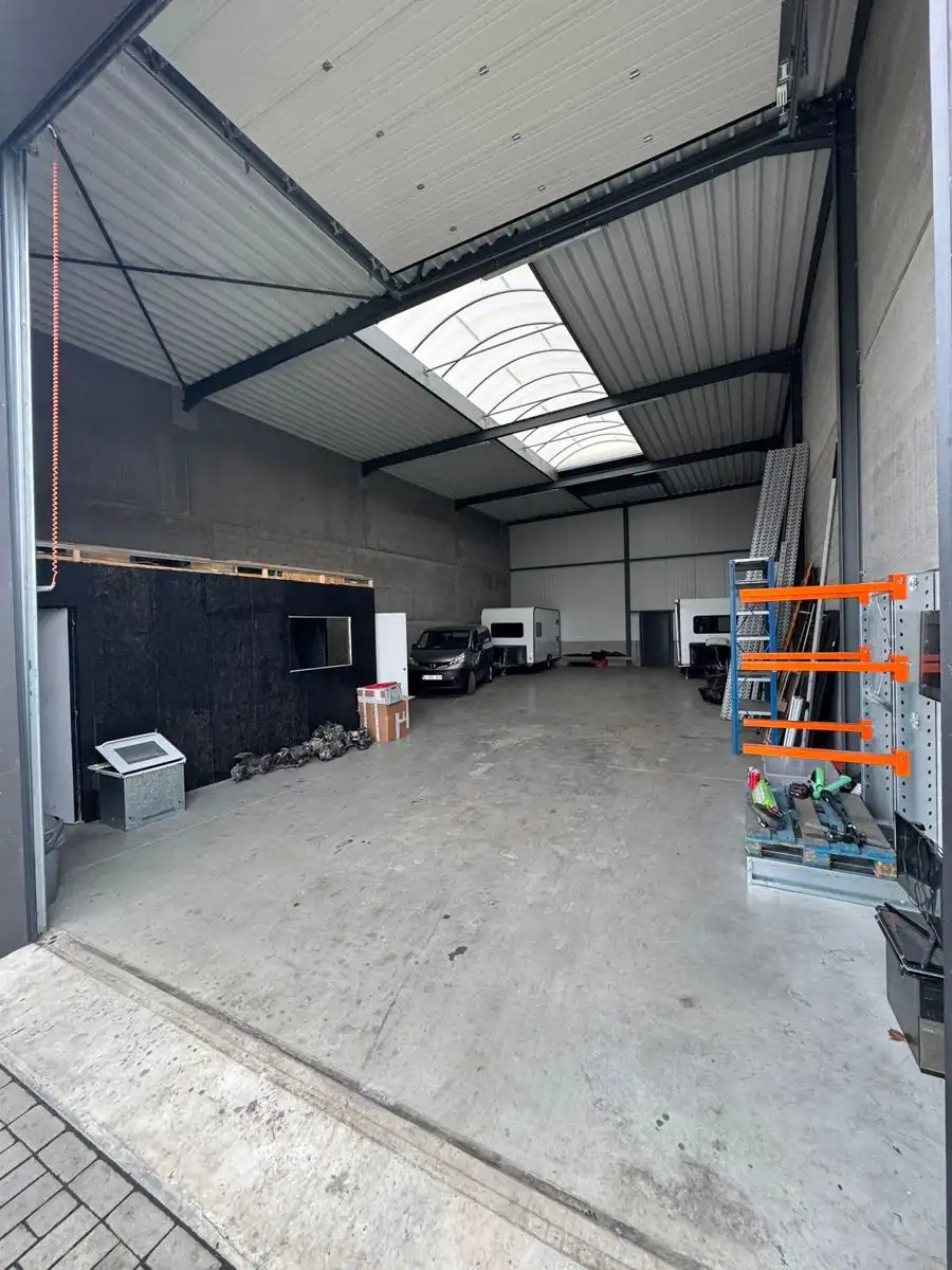 Bedrijfsvastgoed te huur foto 2