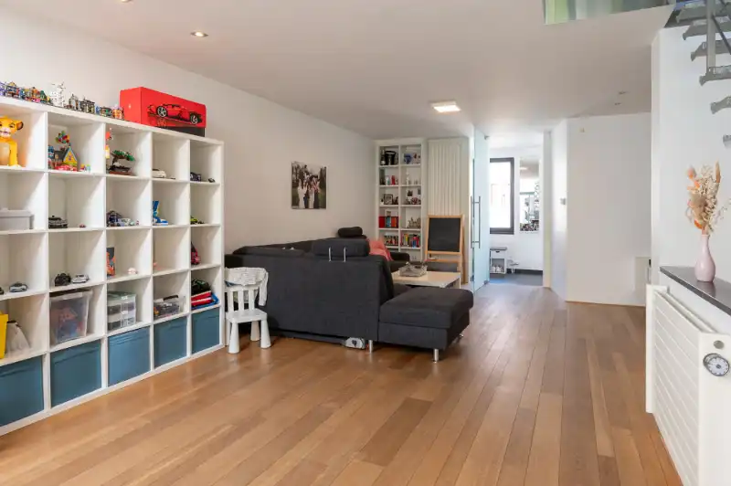 Moderne lumineuze, energiezuinige woning, instapklaar, mooie tuin! foto 4