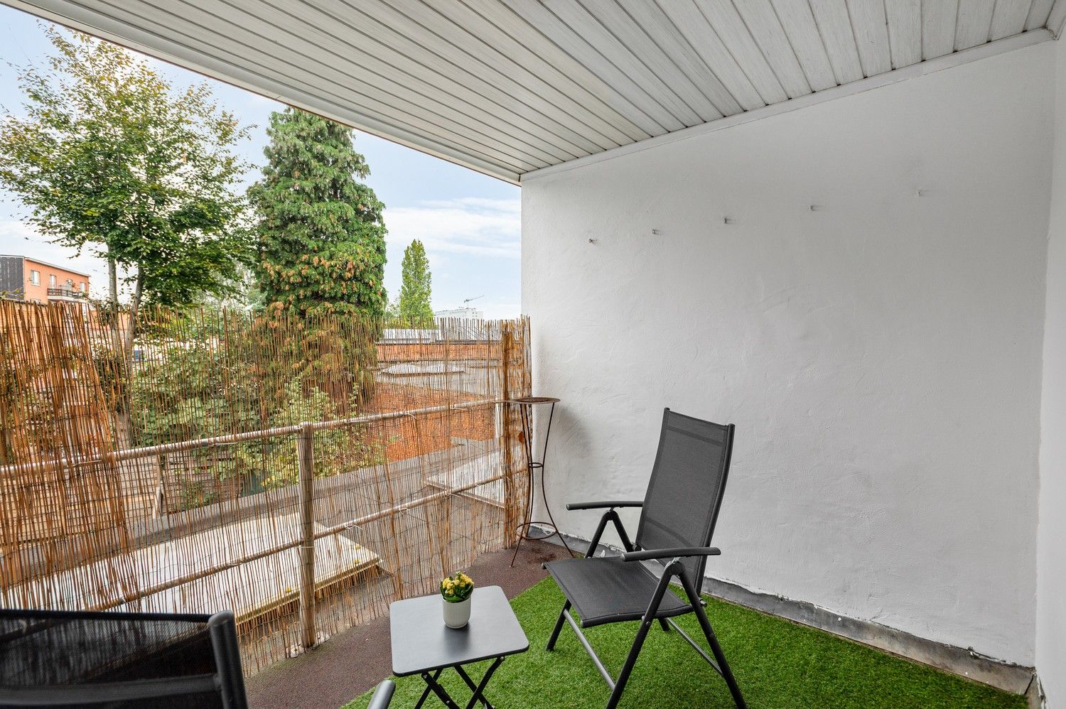 Charmant huis met 3 slaapkamers, koer en terras te Deurne! foto 17