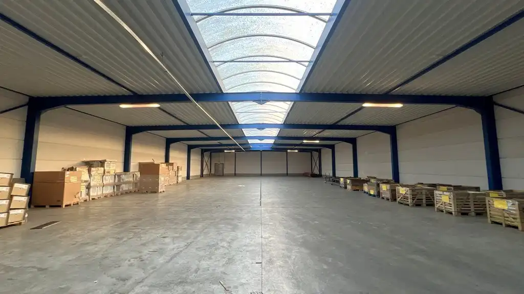 Bedrijfsgebouw met woning te koop vlakbij N60 in Gavere foto 16