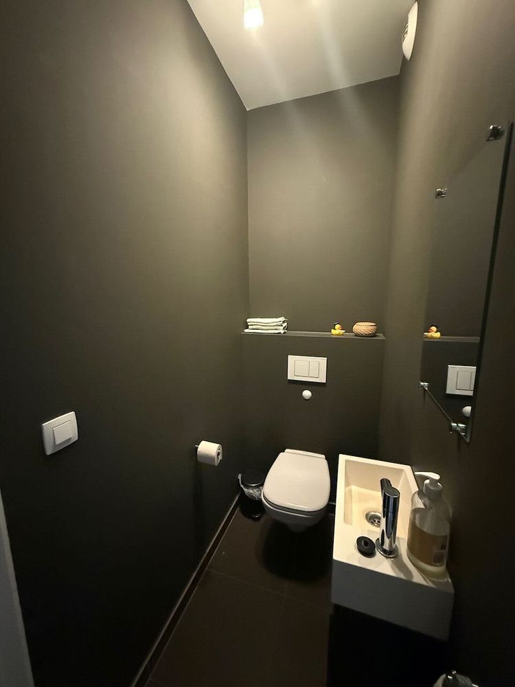 Modern en lichtrijk appartement met groot terras foto 9