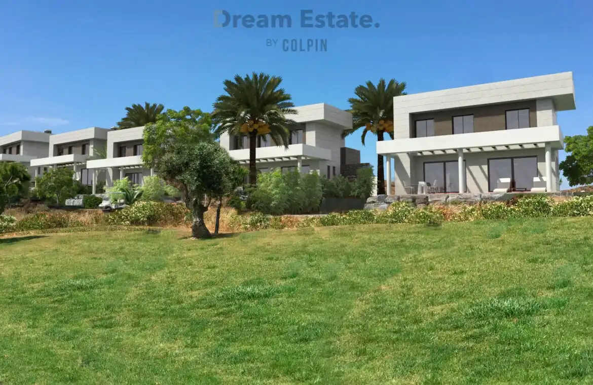 Villa's tegenover de golf met zicht op zee. foto {{pictureIndex}}