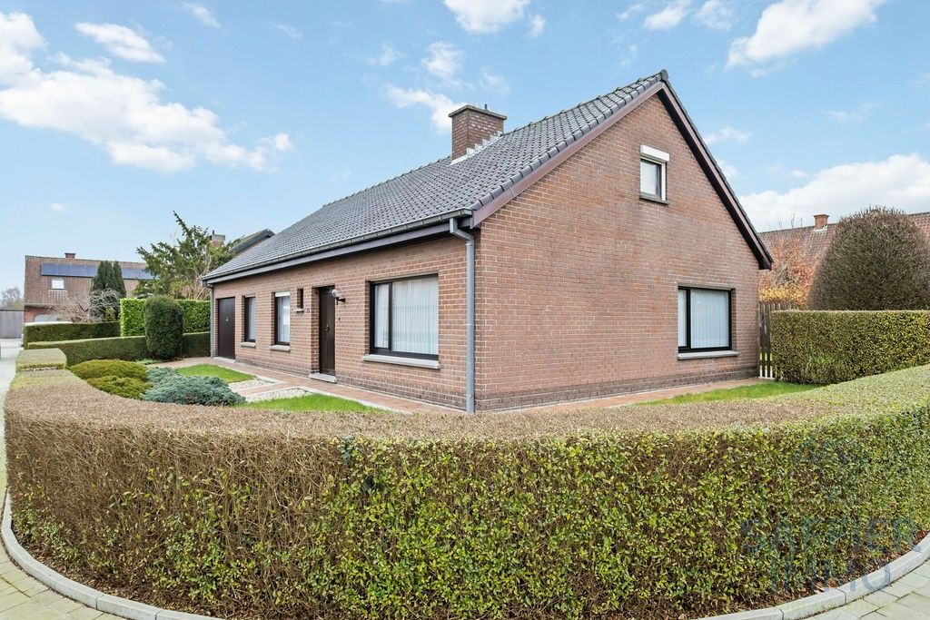 Te Koop: Ruime woning in rustige wijk in Hulste 🏡 foto 3