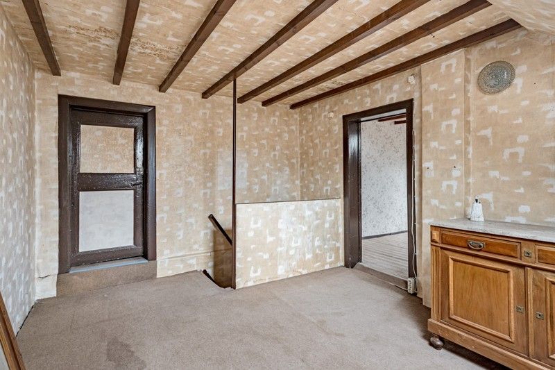 Charmante, te renoveren woning met tuin op 5are foto 28