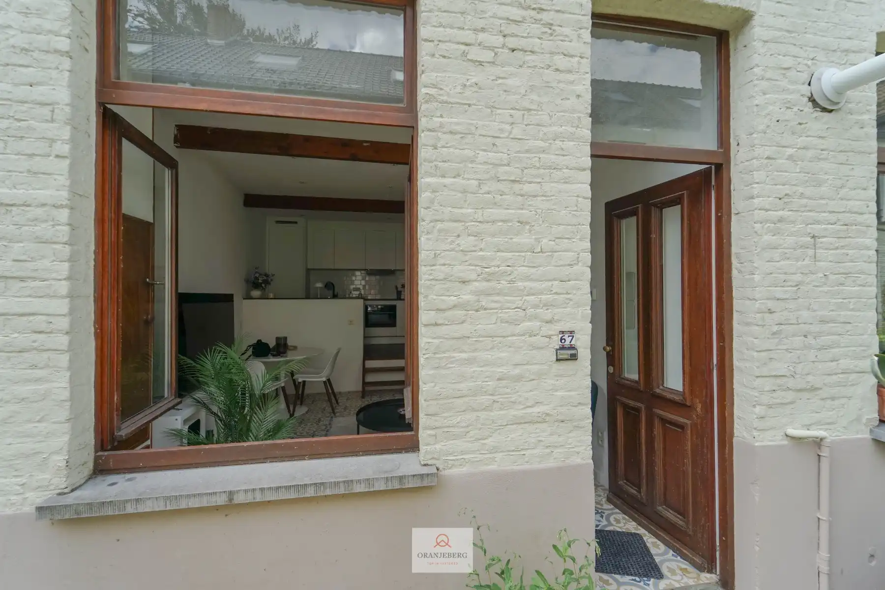 Charmante bemeubelde citéwoning nabij Coupure foto 7