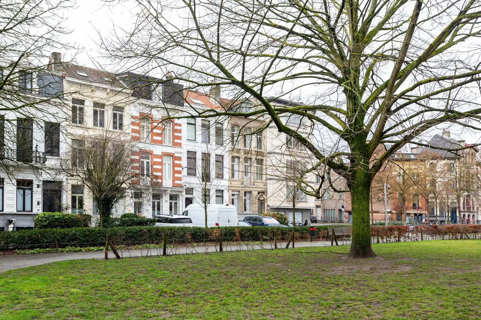 OPBRENGSTEIGENDOM OP 't ZUID foto 2