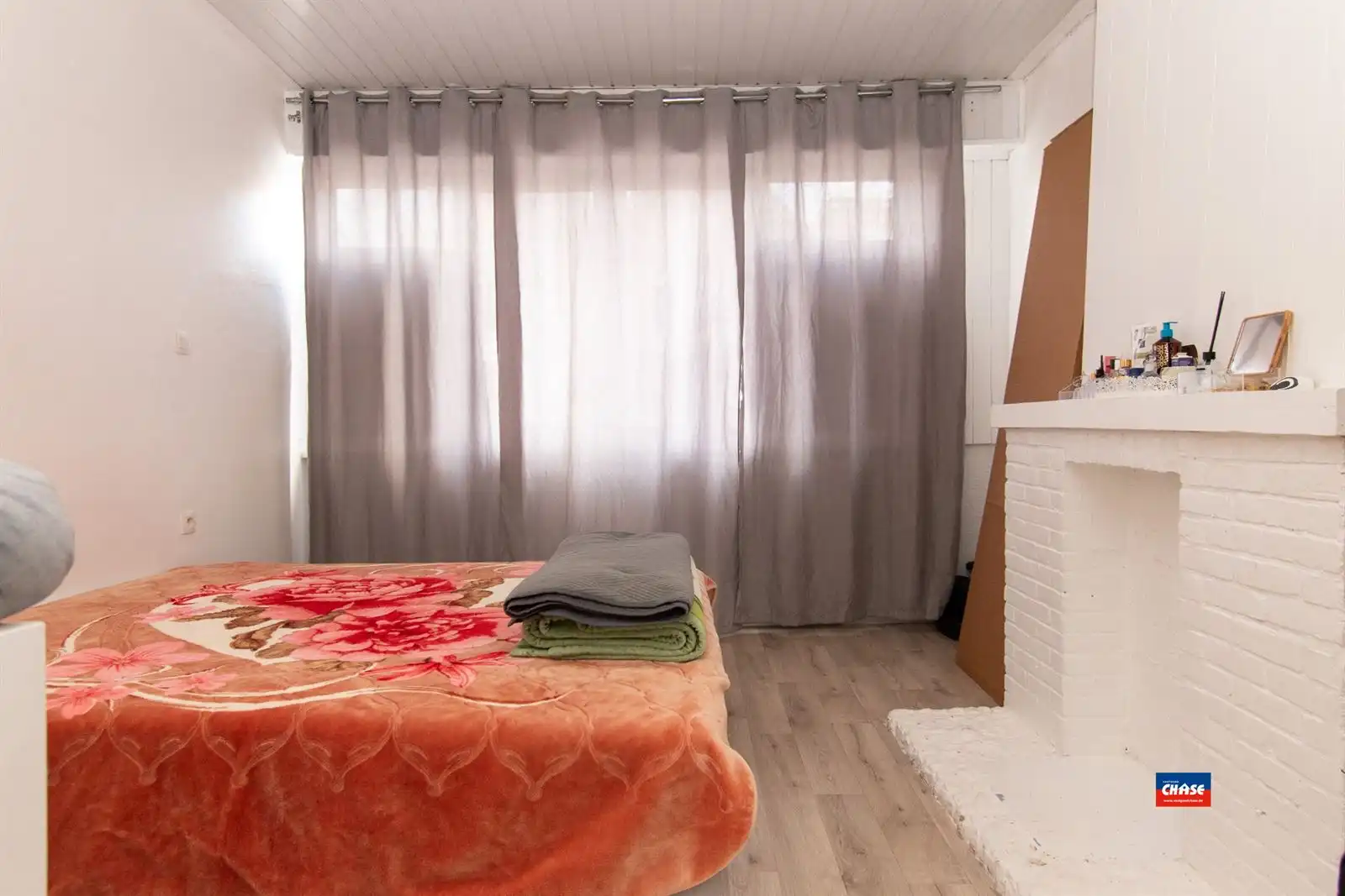 Woning met 4 slpks - opgedeeld in 3 woonunits foto 5