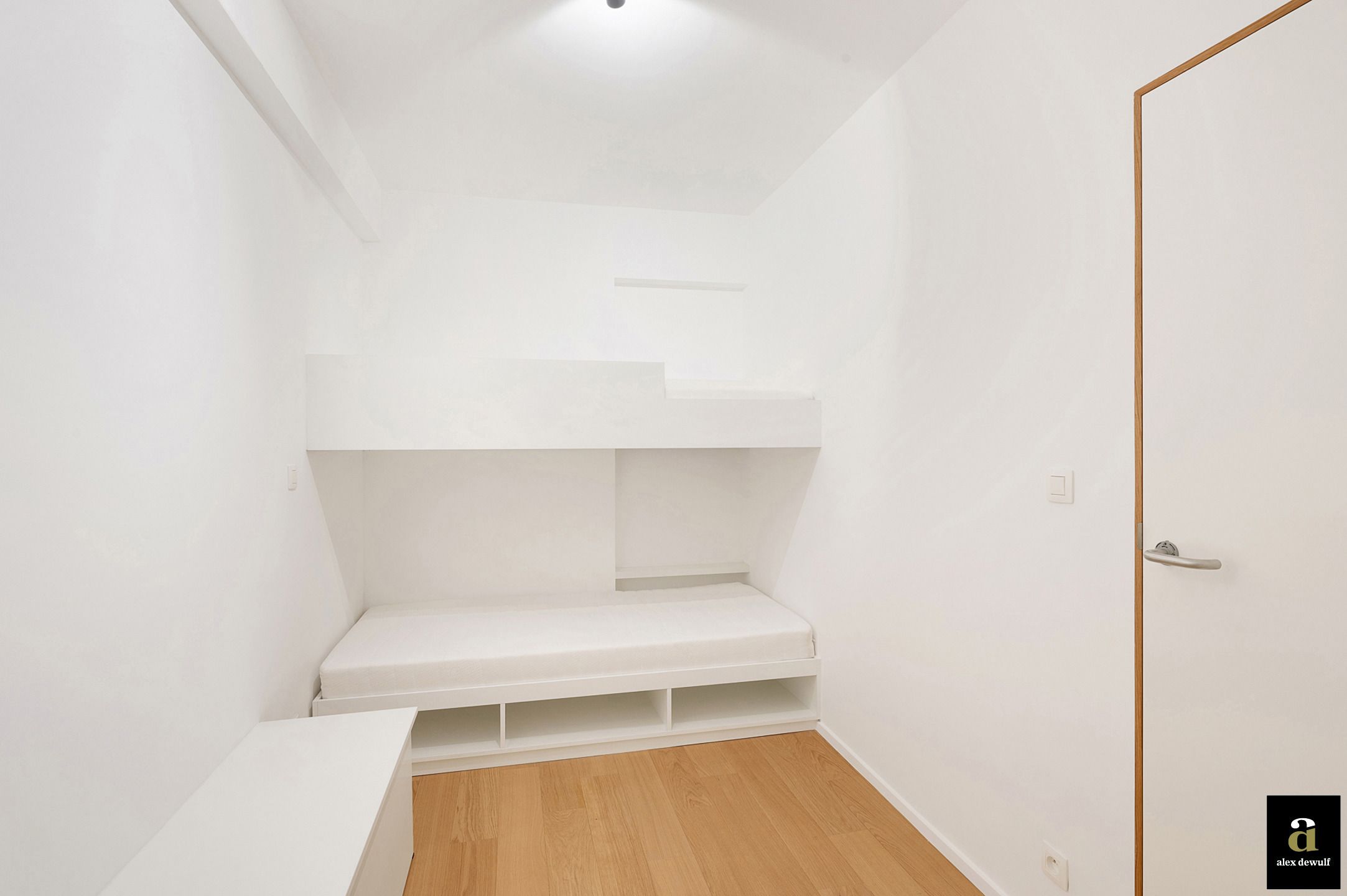 Appartement met 5 slaapkamers en 10m gevel te Rubensplein. foto 16