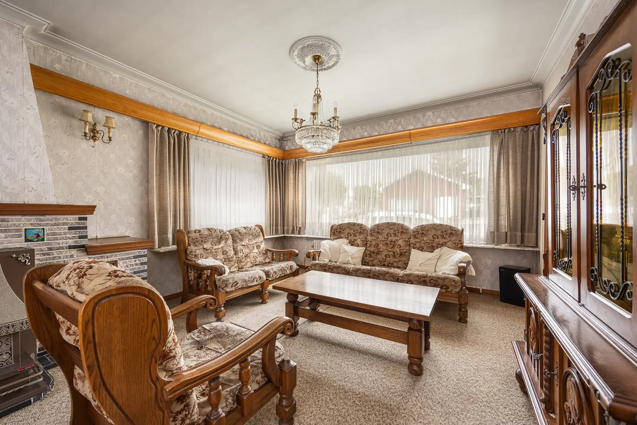 Te renoveren woning met 4 slpk's op toplocatie in Beerse foto 6