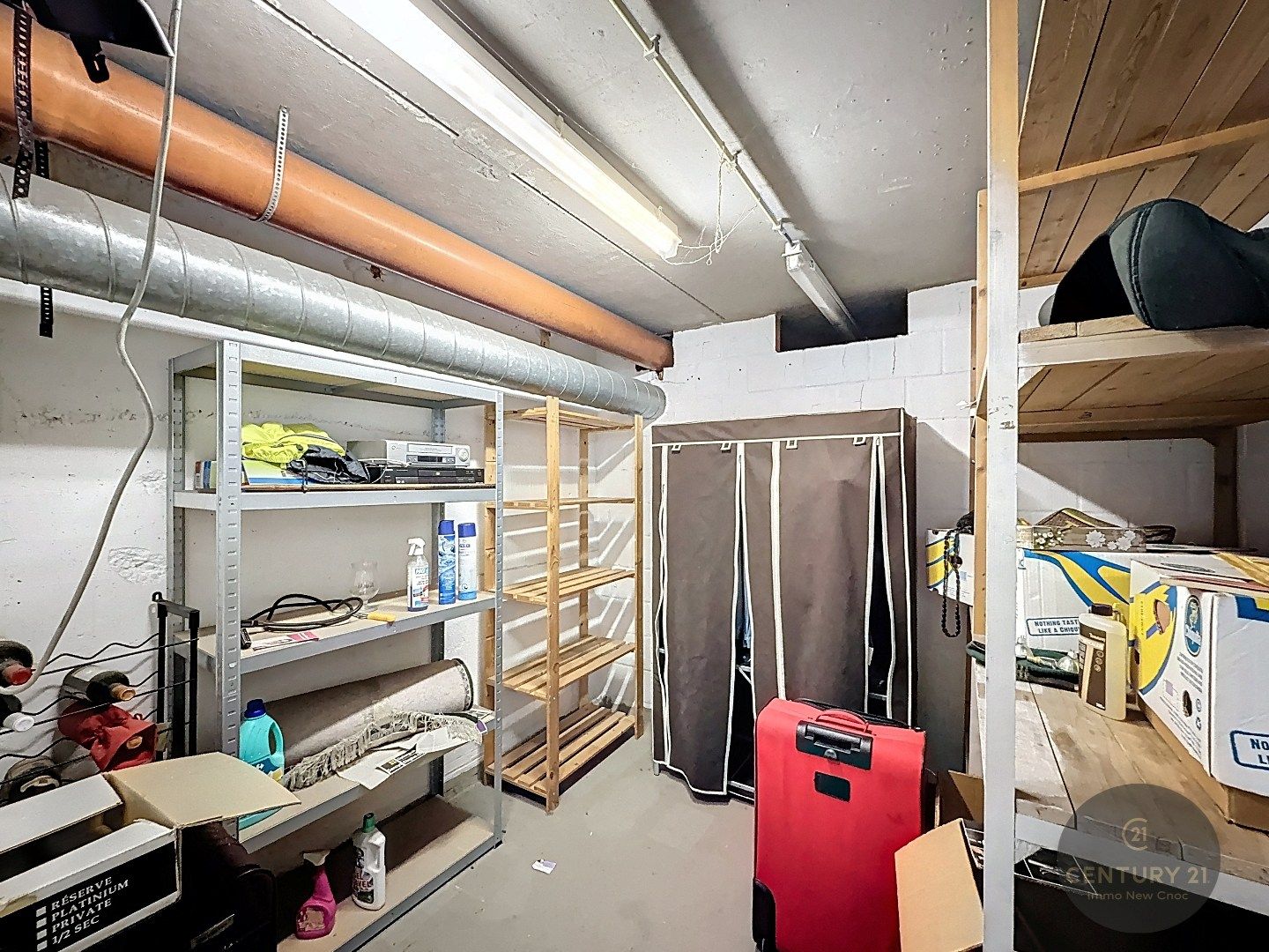 Studio met garagebox foto 13