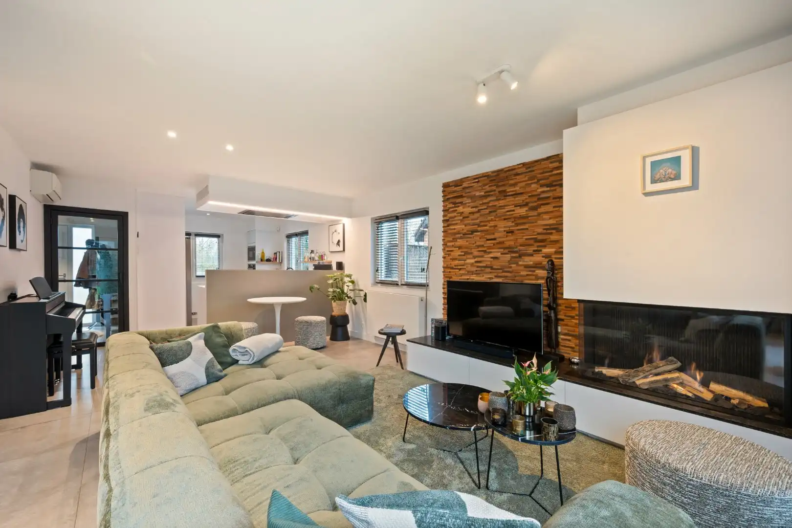 ENERGIEZUINIGE HALFOPEN BEBOUWING MET EPC A, 3-4 SLPKS, GARAGE, OPRIT EN TUIN IN RUSTIGE WIJK foto 11