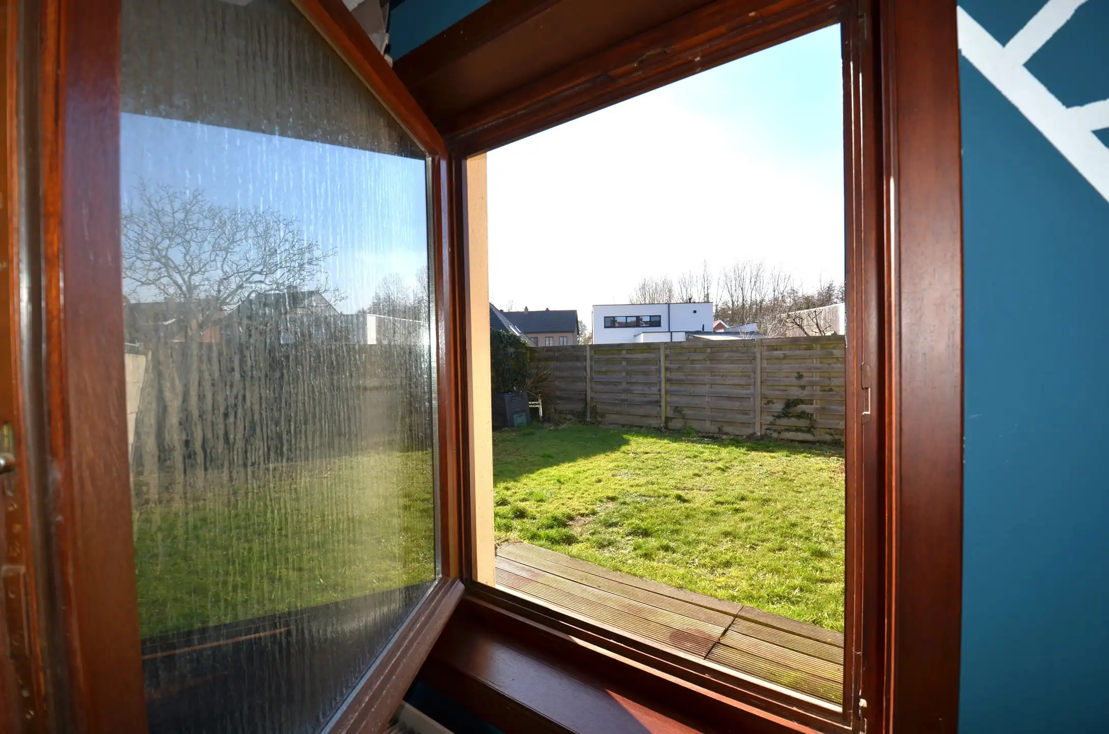 Knusse te renoveren laagbouw op TOP-ligging foto 14