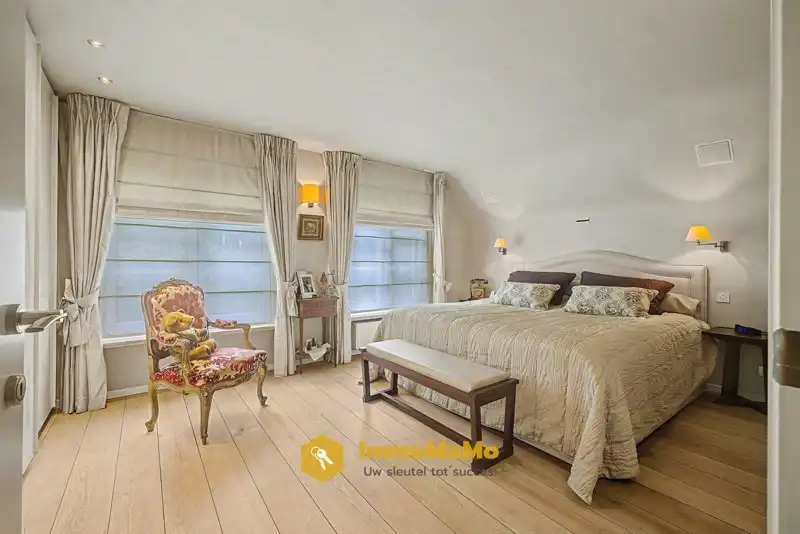 STIJLVOLLE VILLA OP 10.397m2 MET AANGELEGDE PARKTUIN - TE KOOP foto 17
