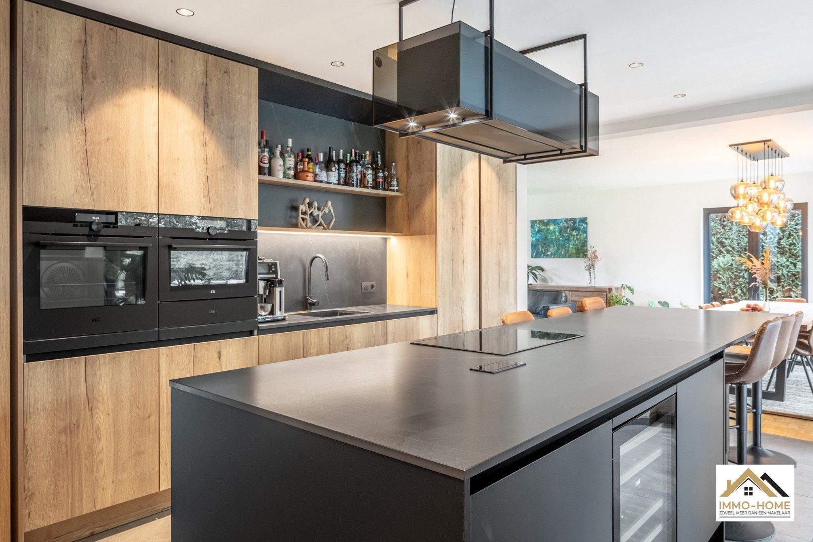 Gerenoveerde ruime gezinswoning met tuin en dubbele garage! foto 10