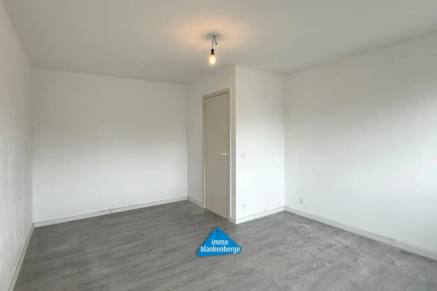 Licht en comfortabel appartement met twee slaapkamers foto 8