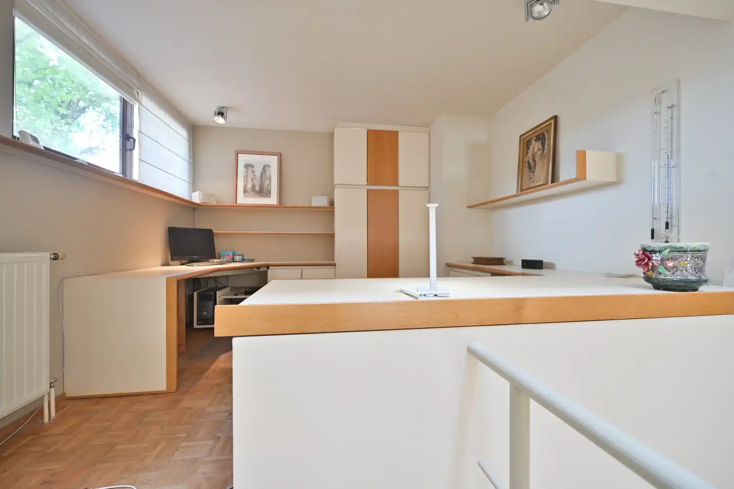 Royale woning van maar liefst 400 m² met ruime praktijk in een groene, bereikbare omgeving te Zutendaal foto 13