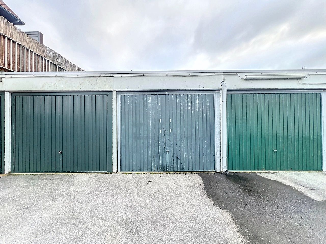 Mooie garagebox met afgesloten inrit in de Westkapellestraat te Heist foto 9